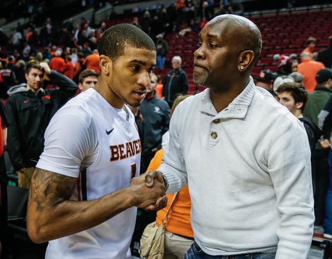 不仅仅是球 不仅仅是球