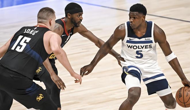 和游泳队在 和游泳队在