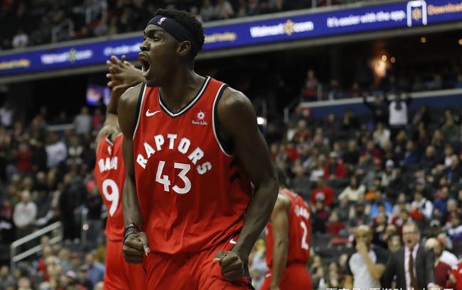 洲选手滑雪 洲选手滑雪