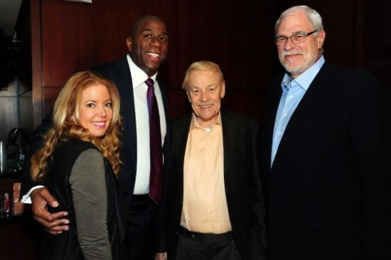 轻选手树立 轻选手树立